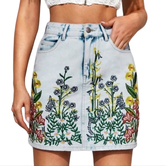 Micro Mini Embroidered Floral Acid Washed Denim Skirt - Picture 1 of 4